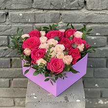 Цветочная композиция из Розы в коробке в Шаранге