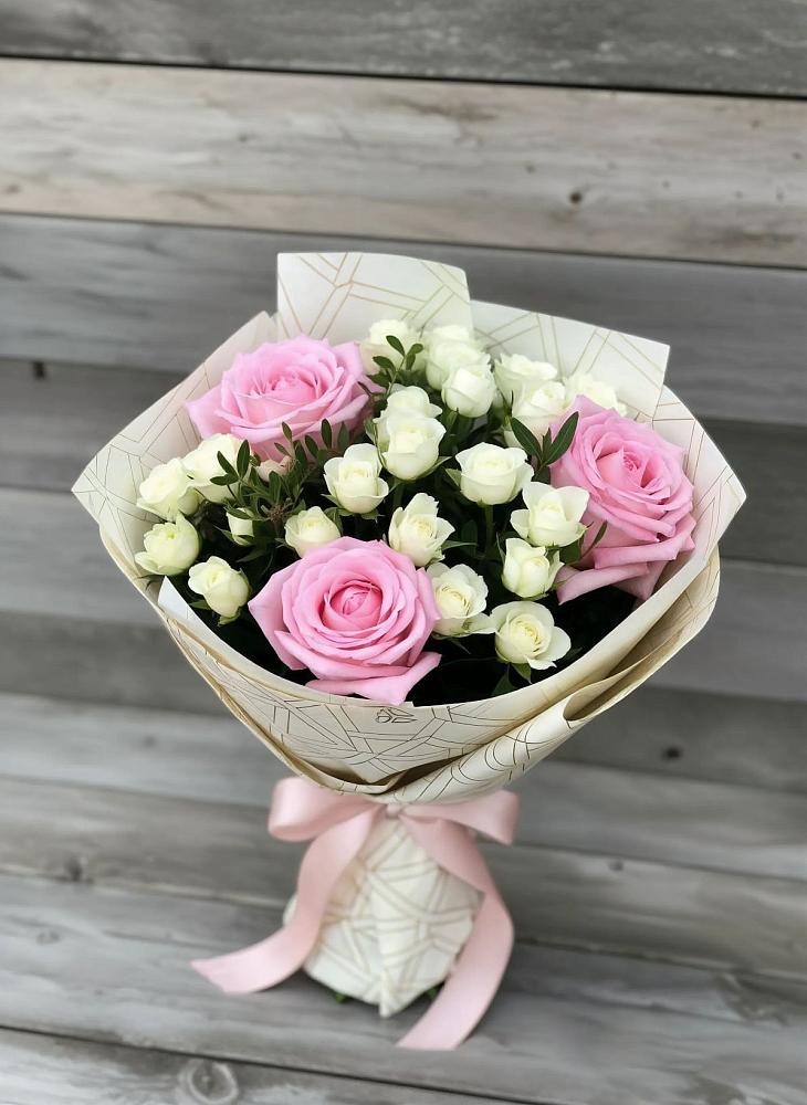 Букет цветов из: Розы в Шаранге