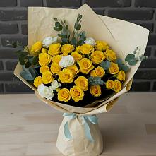 Букет цветов из:  Розы в Шаранге