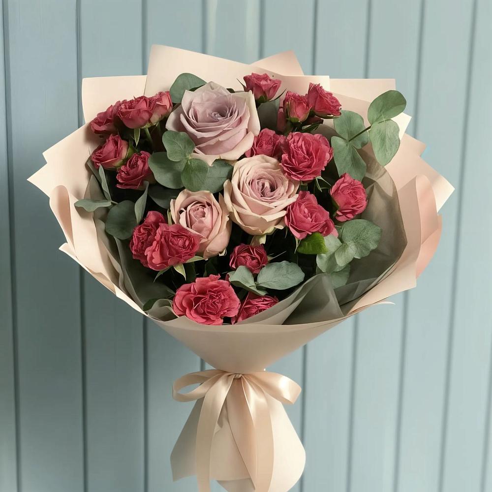 Букет цветов из: Гвоздики и Розы в Шаранге