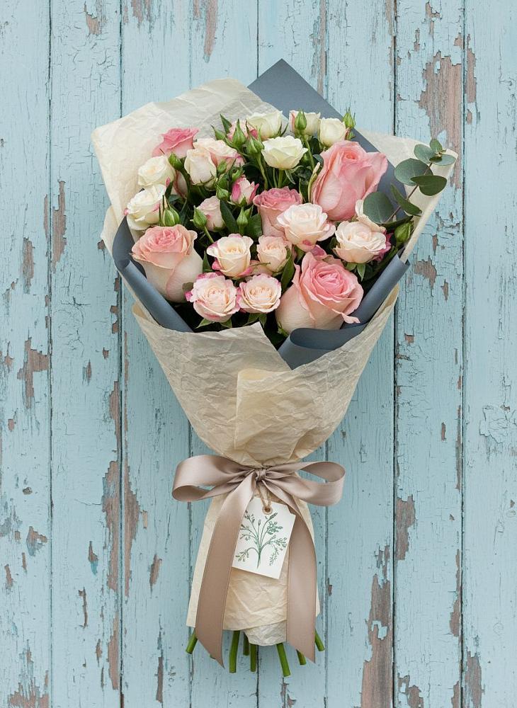 Букет цветов из: Розы в Шаранге