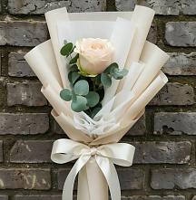 Букет цветов из:  Розы в Шаранге