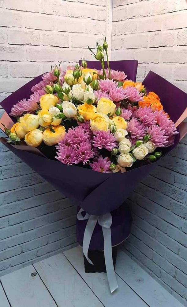 Букет цветов из: Хризантемы и Розы в Шаранге