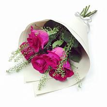 Букет цветов из:  Розы в Шаранге