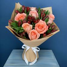 Букет цветов из:  Розы и Альстромерии в Шаранге