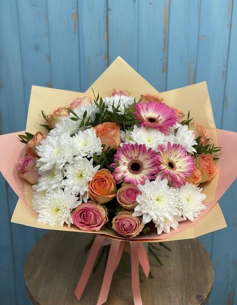 Букет цветов из: Розы, Герберы и Хризантемы в Шаранге