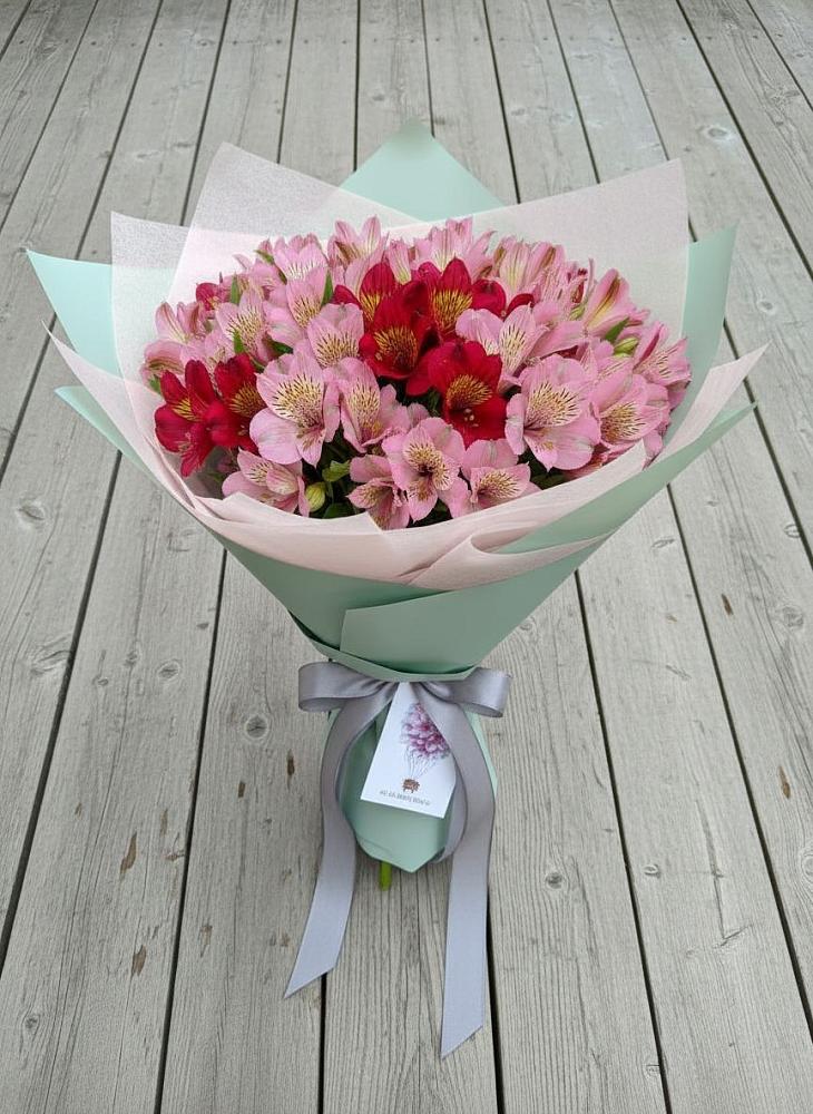 Букет цветов из: Альстромерии в Шаранге
