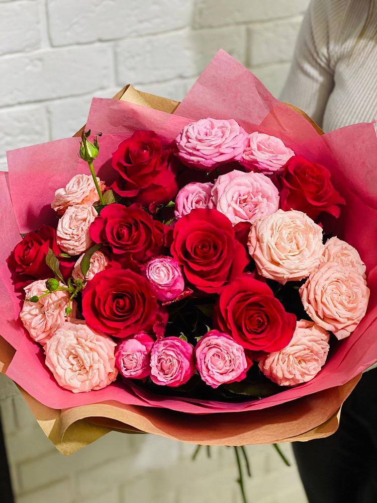 Букет цветов из: Розы в Шаранге