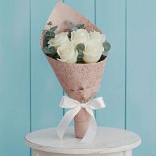 Букет цветов из:  Розы в Шаранге