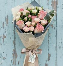 Букет цветов из:  Розы в Шаранге