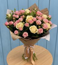 Букет цветов из:  Розы в Шаранге