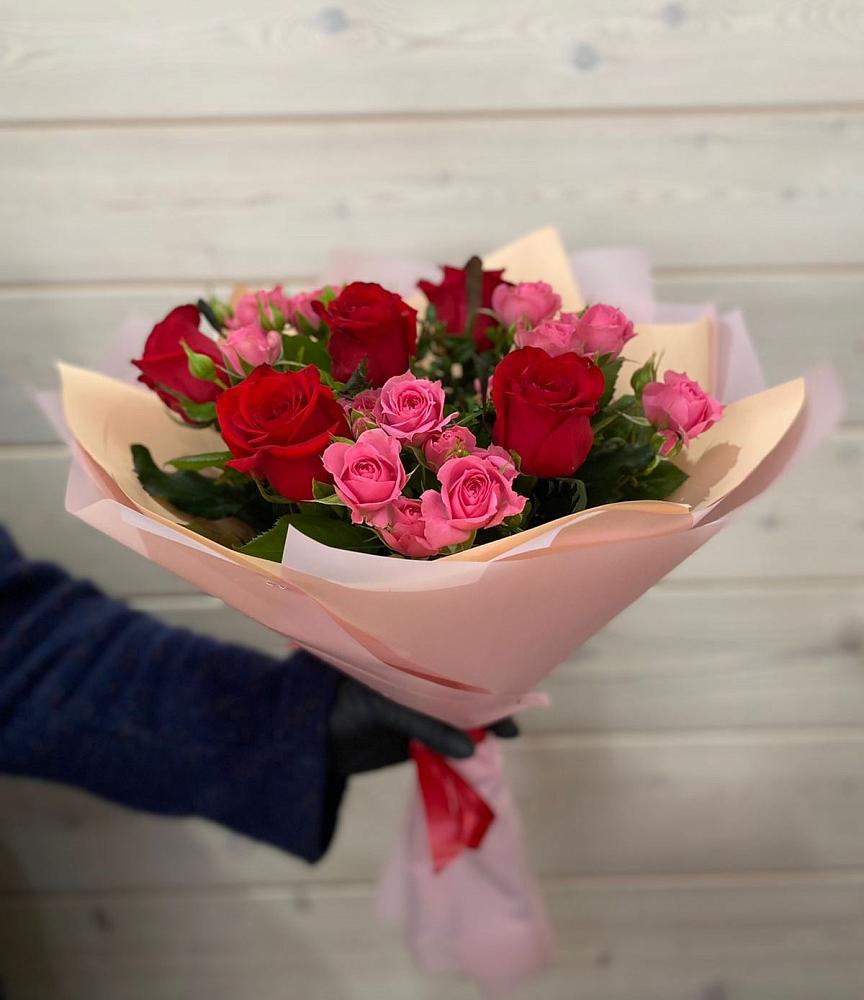 Букет цветов из: Розы в Шаранге