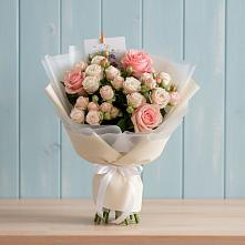Букет цветов из:  Розы в Шаранге