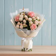 Букет цветов из:  Розы в Шаранге